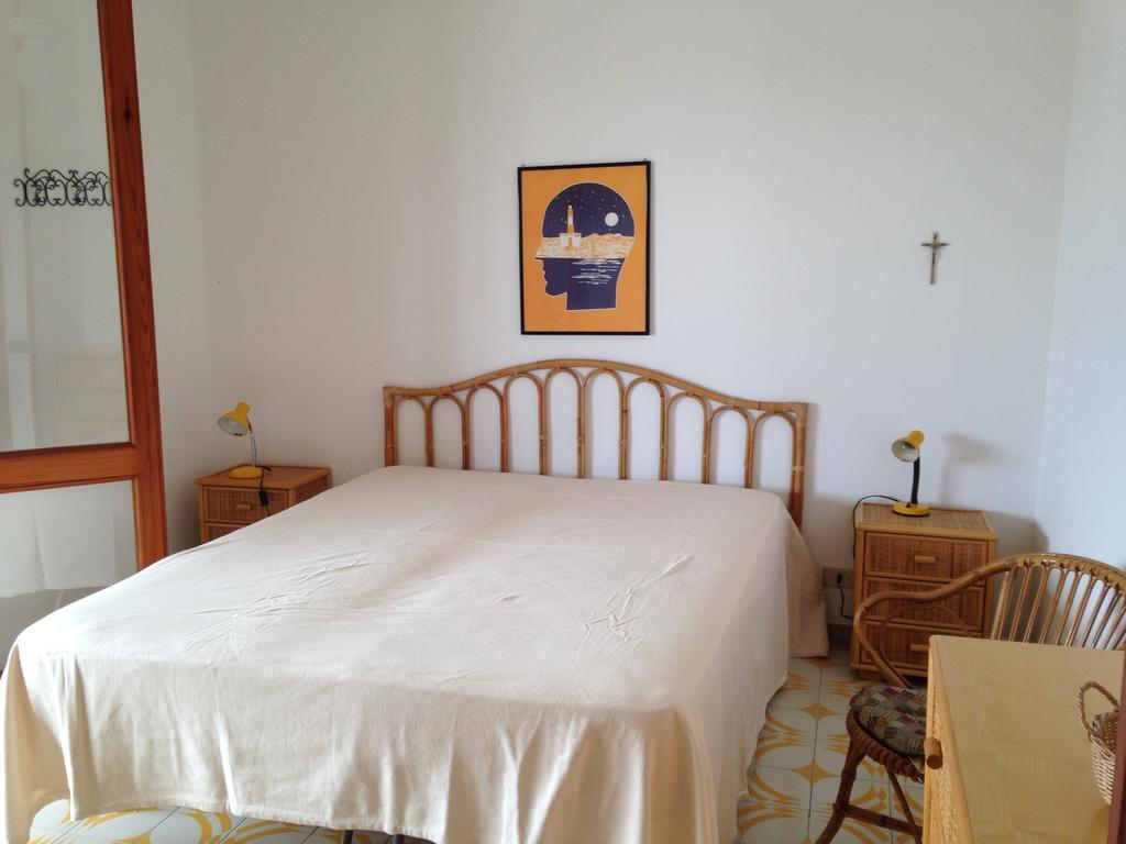 Apartamento Il Girasole Torre dell'Orso Exterior foto