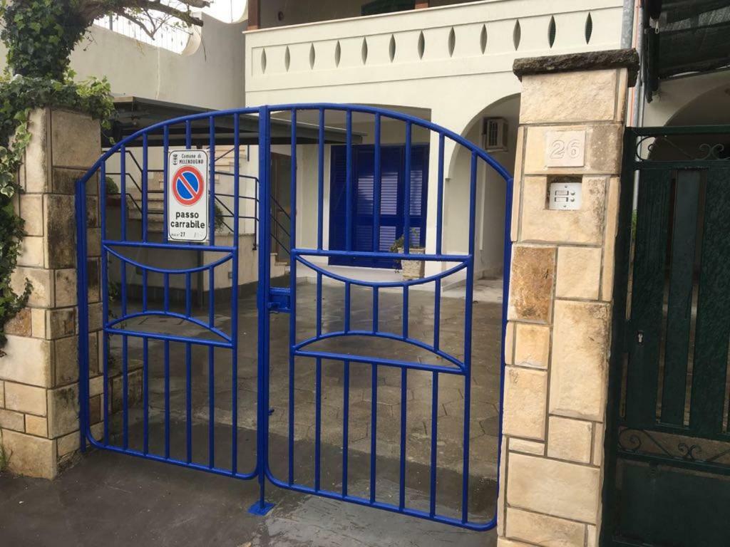 Apartamento Il Girasole Torre dell'Orso Exterior foto